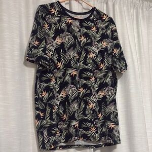Tropical Leaf Print T-Shirt Dress. Express. XL / TG